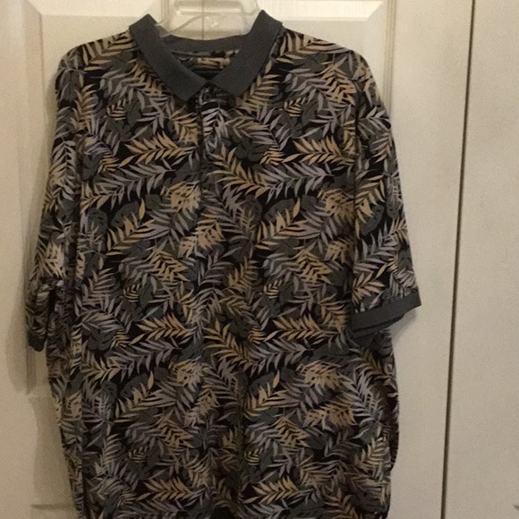*EUC* Izod tropical print short sleeve polo. Size XL. - Picture 1 of 4